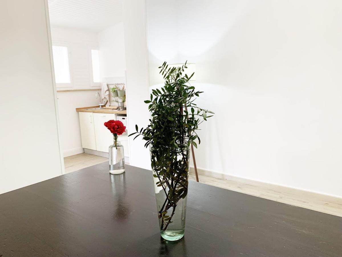 Tap Apartments - In Independent House With Private Garden Алгеро Екстериор снимка